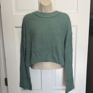 Wild Fable crewneck cropped green knit sweater